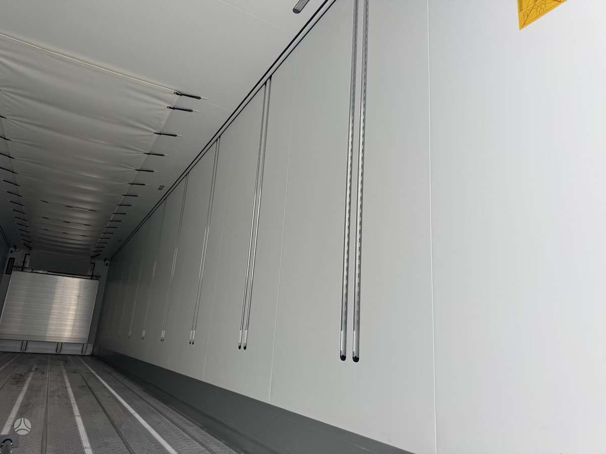 Schmitz SKO, trailer and semi trailer rental