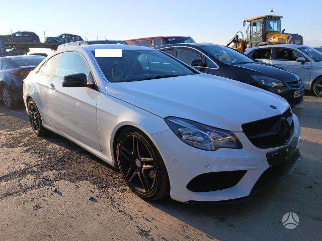 Mercedes-Benz E220