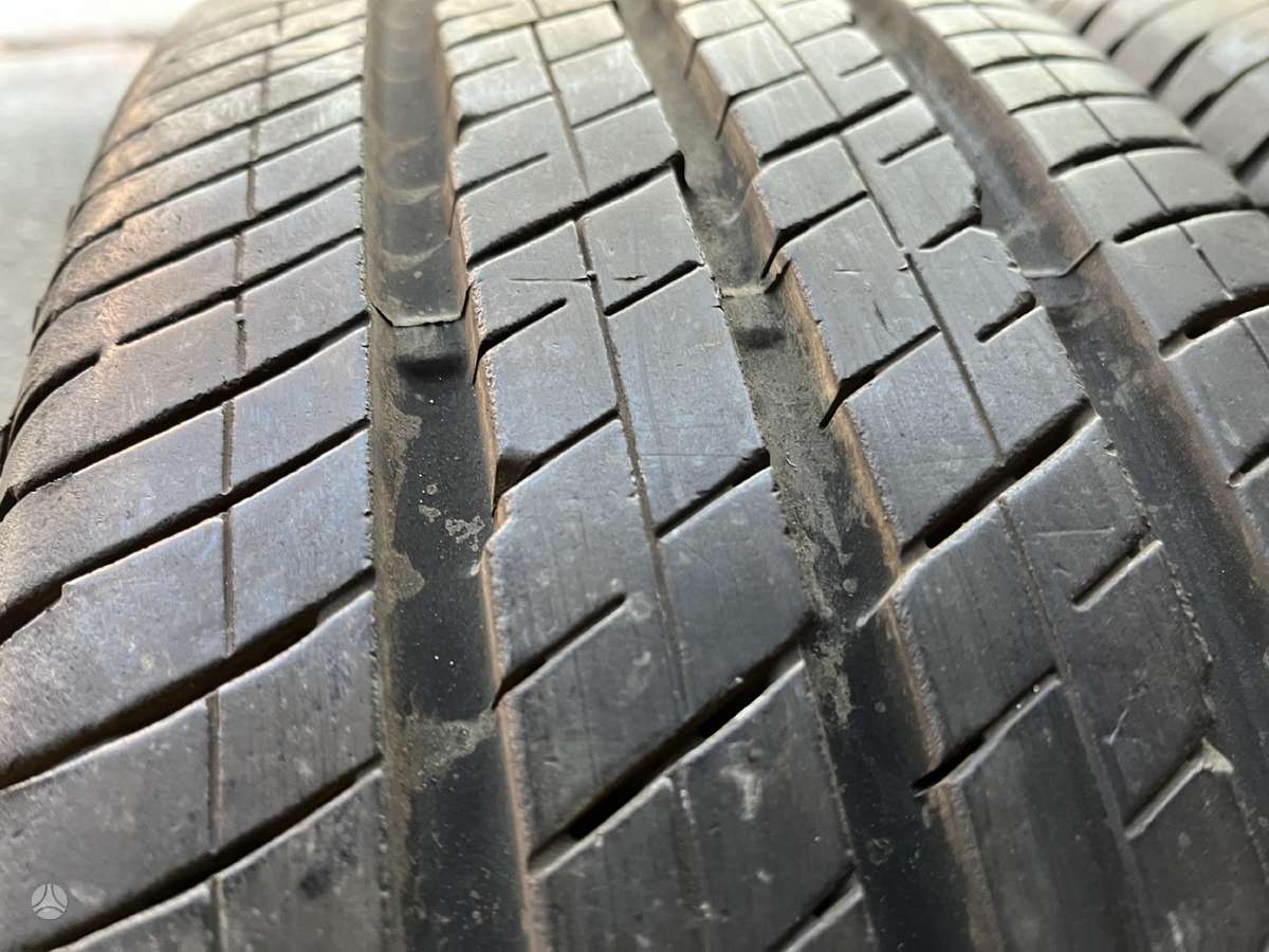 Continental Vanco2 8mm, summer 215/65 R16