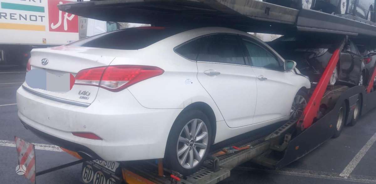 Hyundai i40 dalimis. Europa