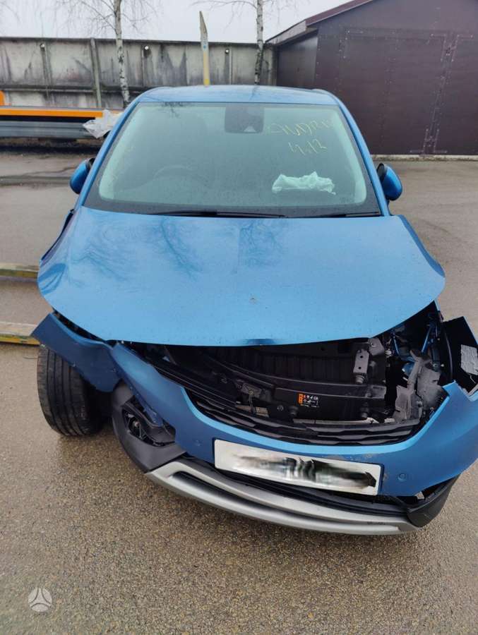 Opel Crossland X Spalva z22v
