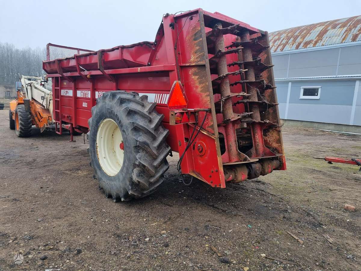JF 12000, manure shakers, compost shredders
