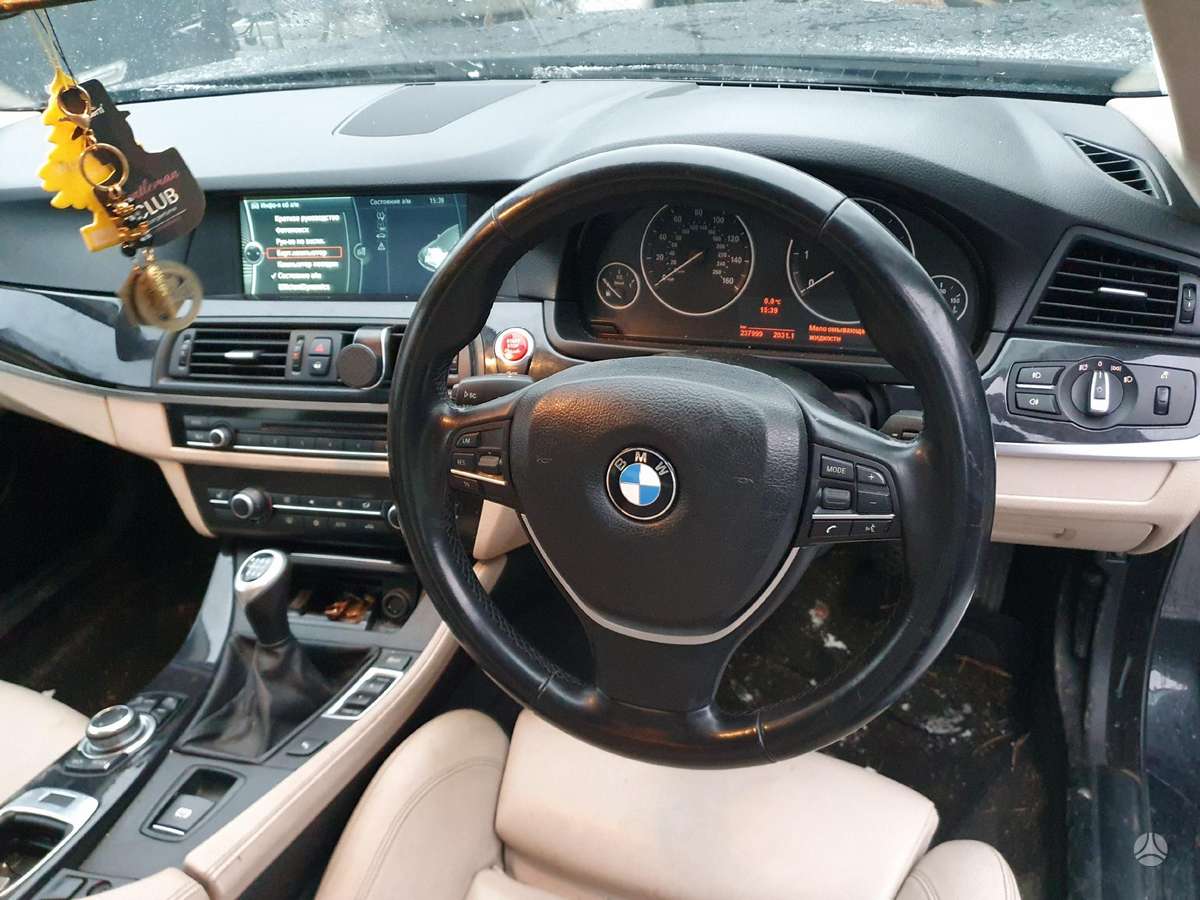BMW 520 Dalimis