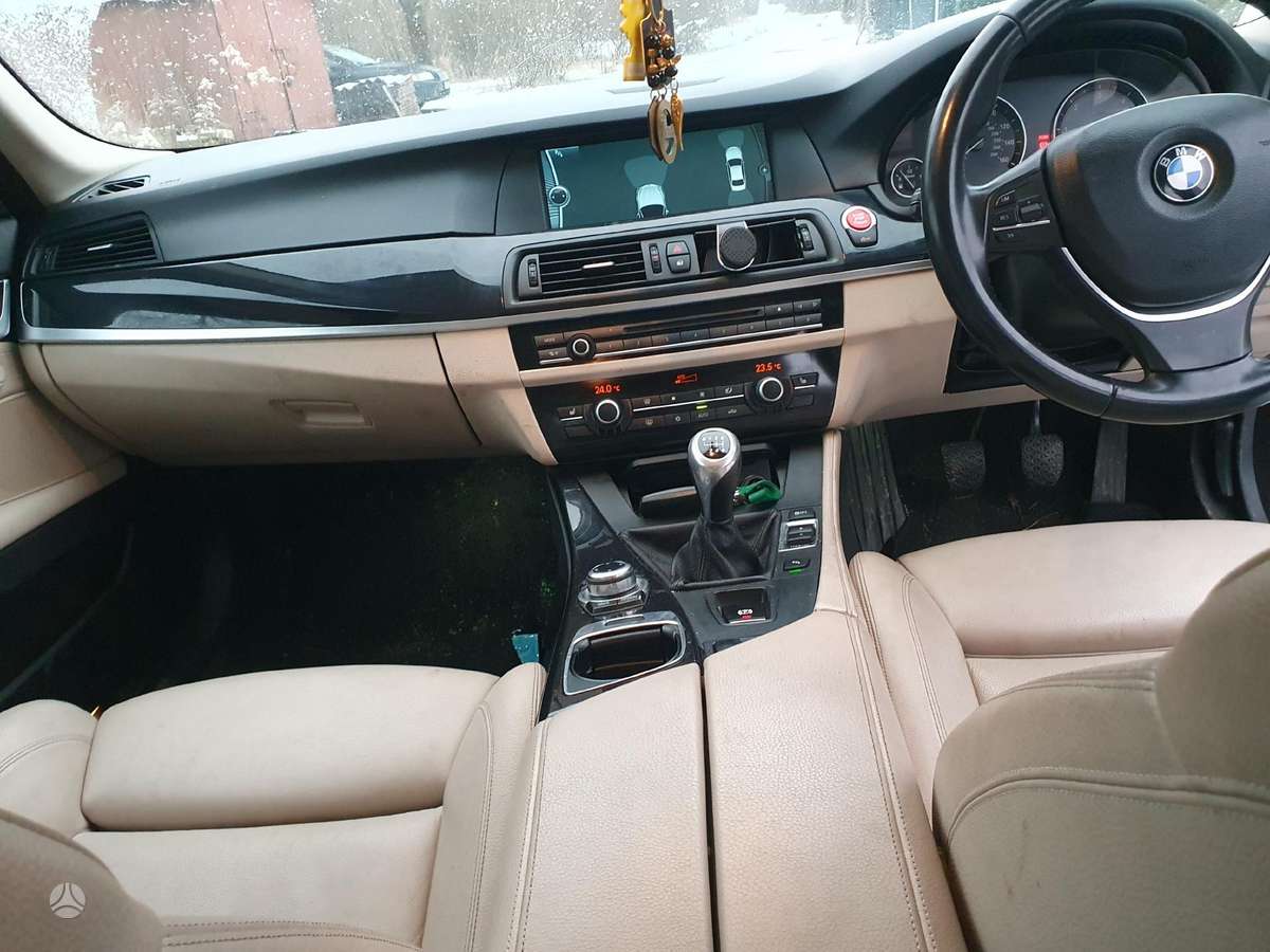 BMW 520 Dalimis