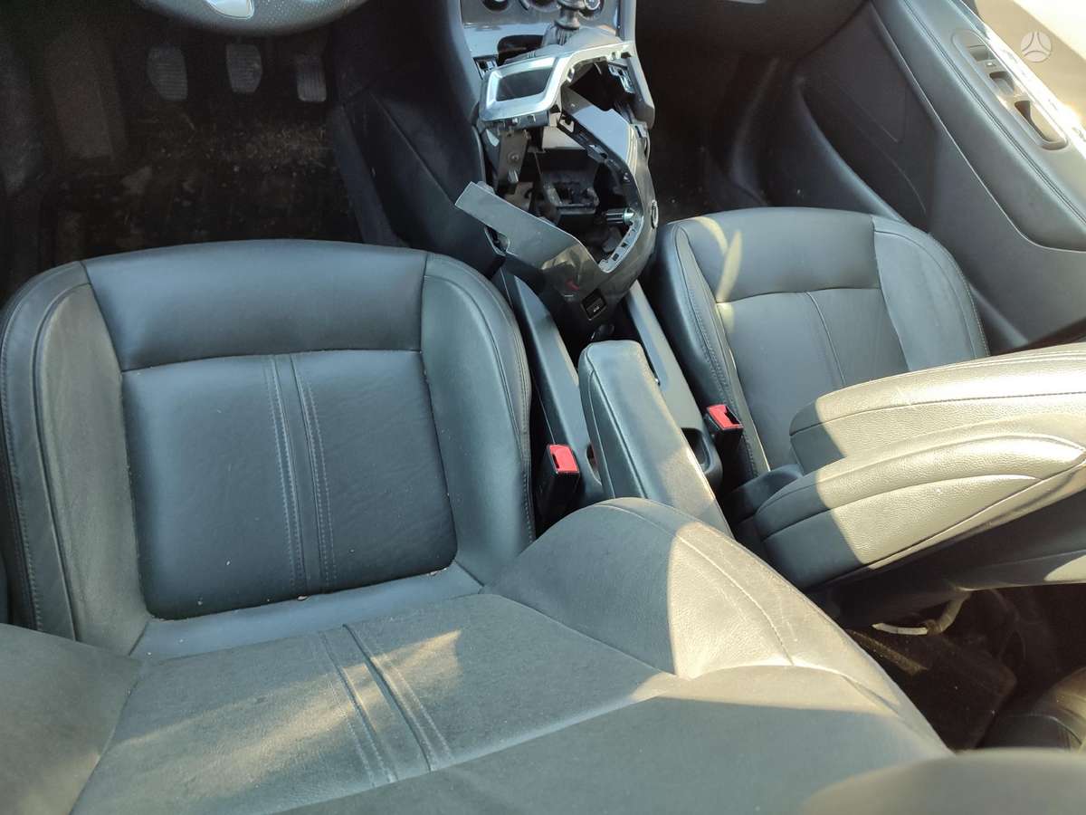 Peugeot 5008 Variklis 9hd