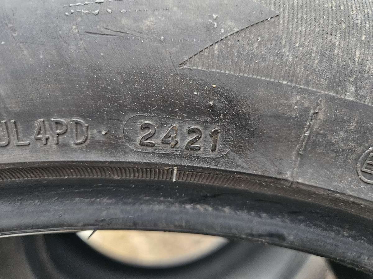 Rockblade, universalios 275/45 R21
