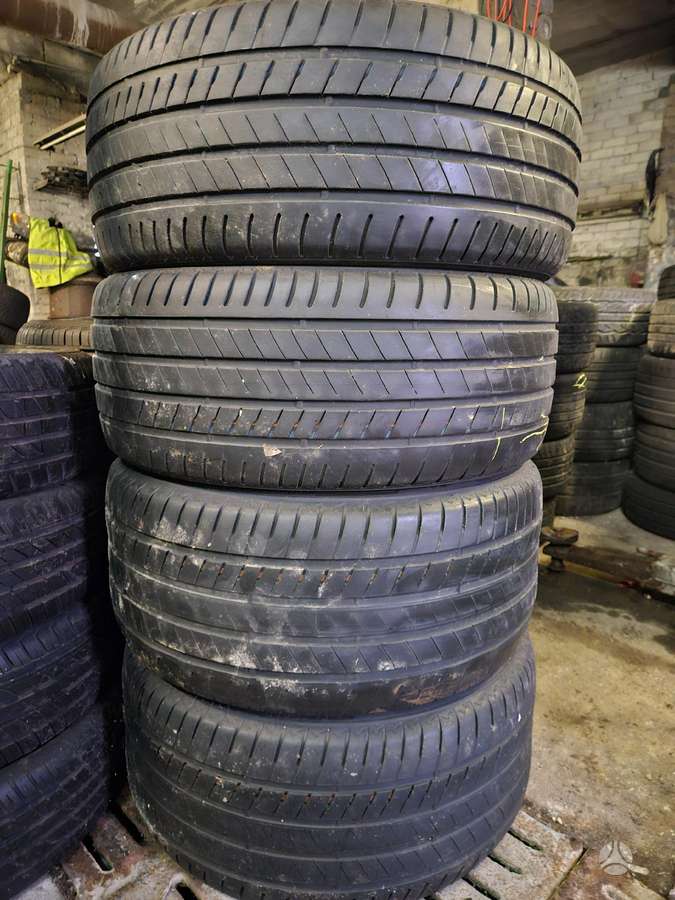 Bridgestone, vasaras 275/45 R20