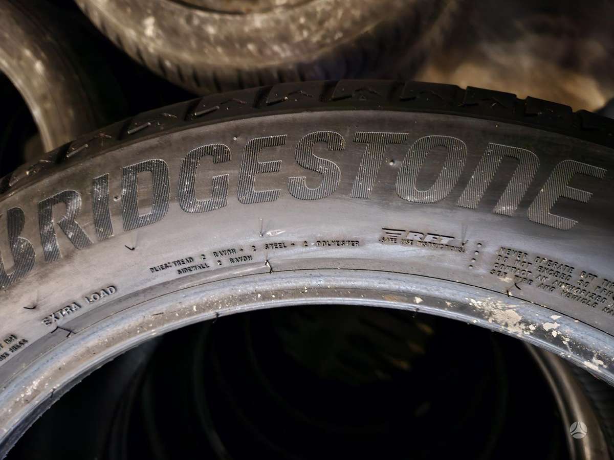 Bridgestone, vasaras 275/45 R20