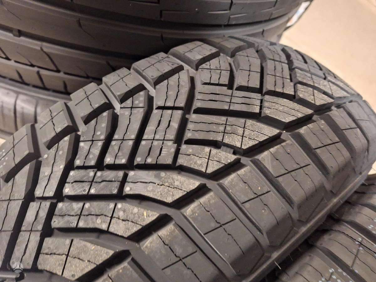 Sailun, всесезонные 225/70 R15