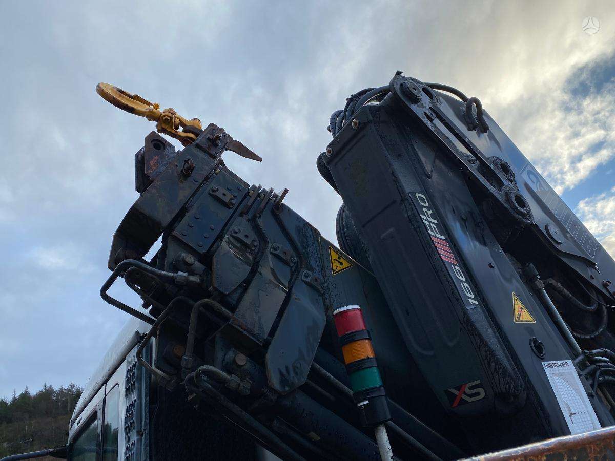 MAN 26.413 FNCL, dumpers with crane