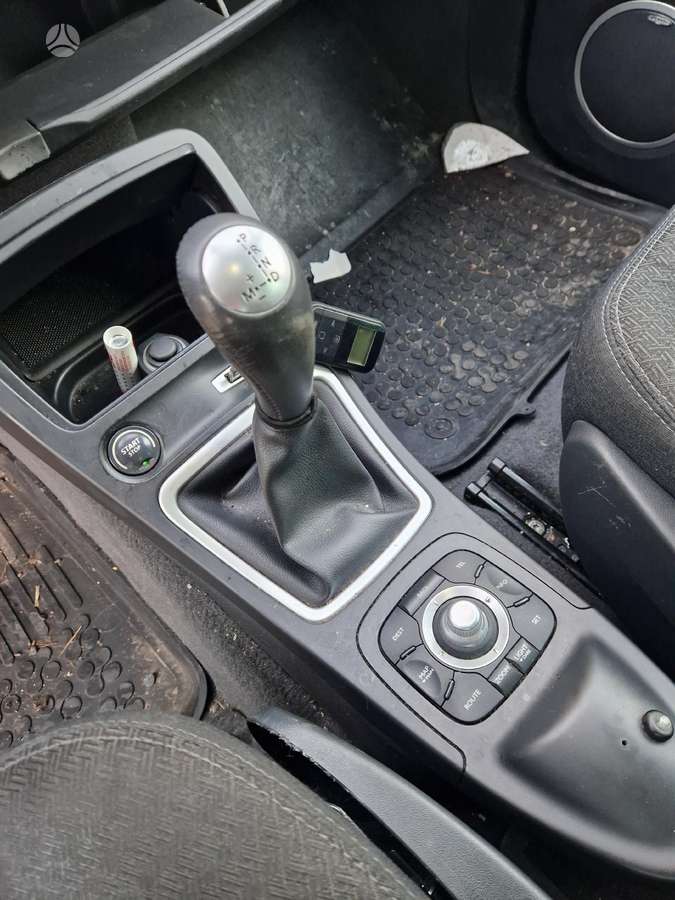 Renault Espace Dalis siunčiame
