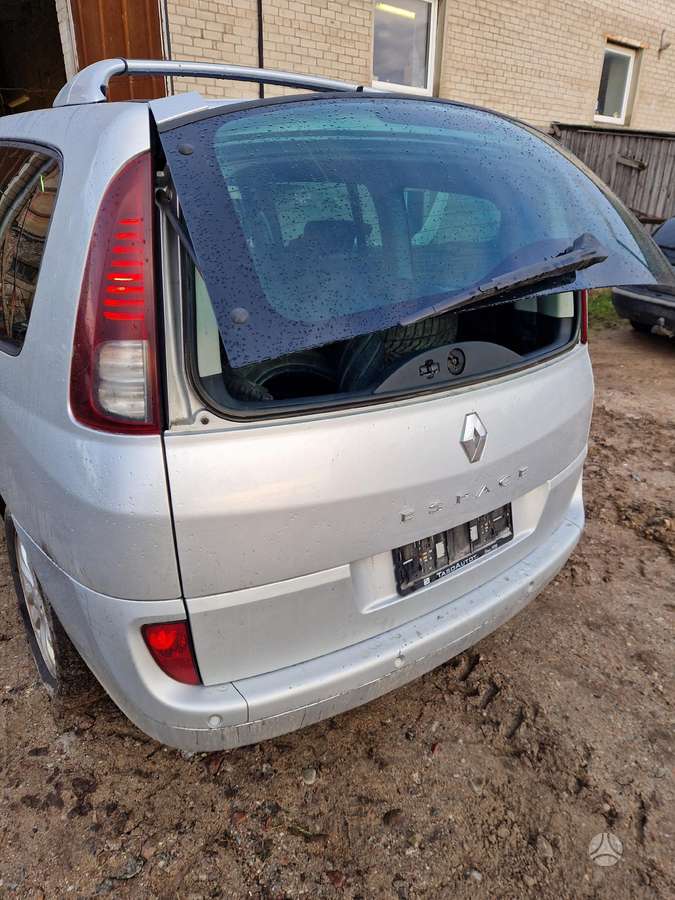 Renault Espace Dalis siunčiame