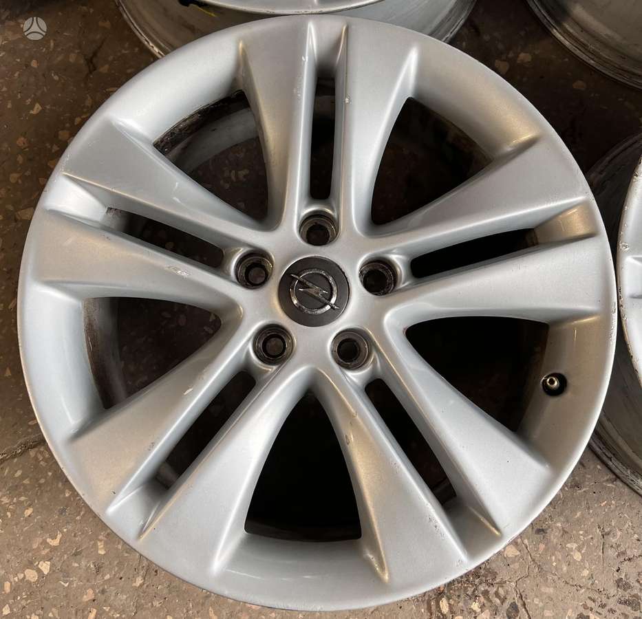 Opel, lengvojo lydinio, R18