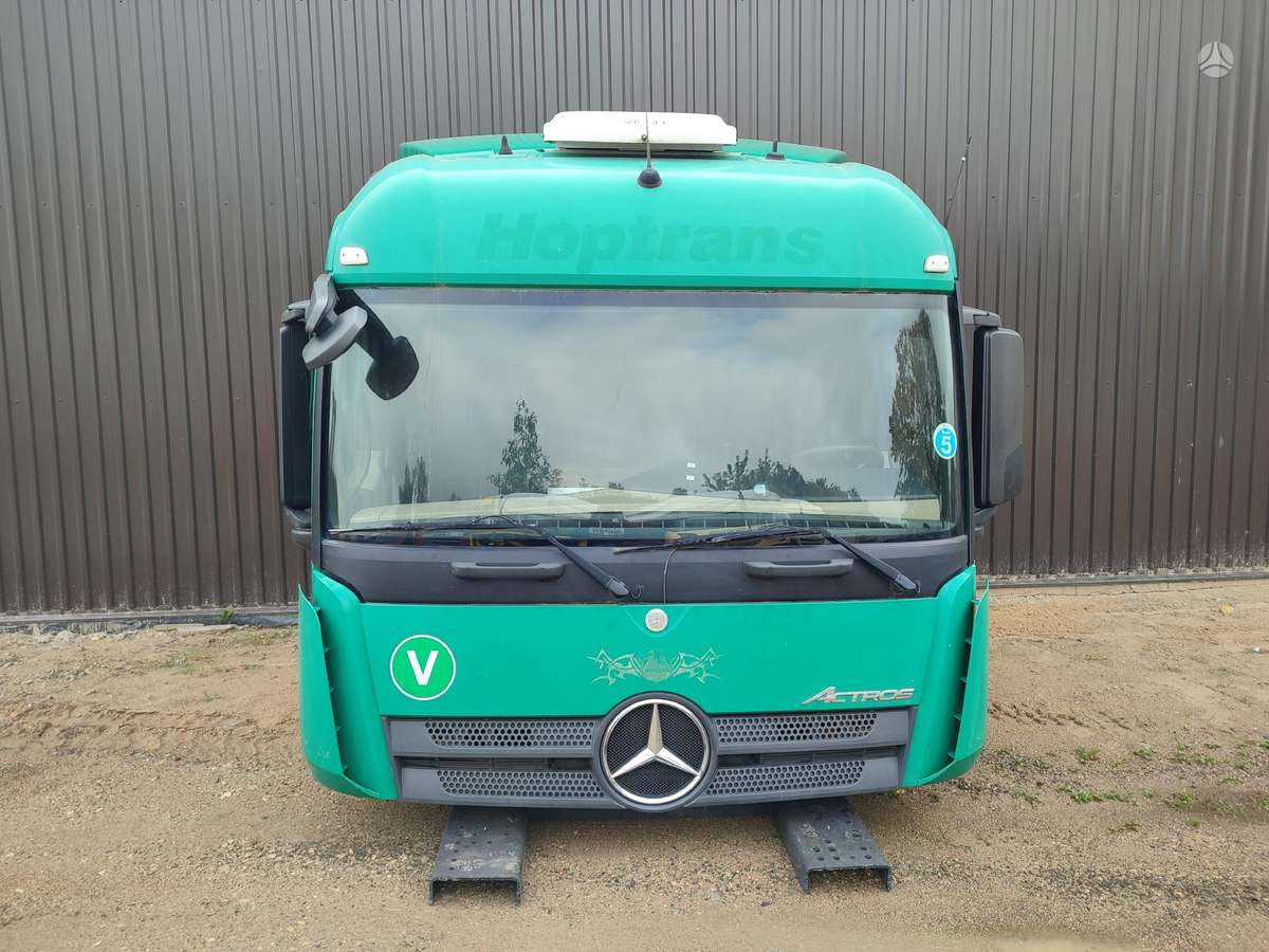 Mercedes-Benz MP4, тягачи