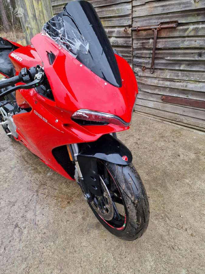 Ducati Panigale, спортбайки / superbikes