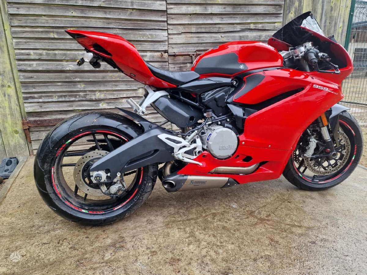 Ducati Panigale, спортбайки / superbikes