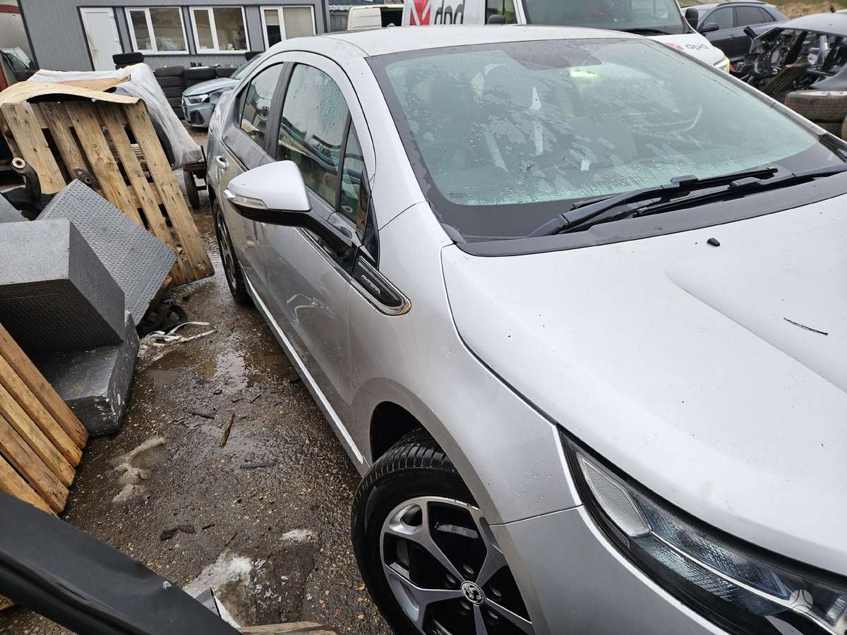 Opel Ampera