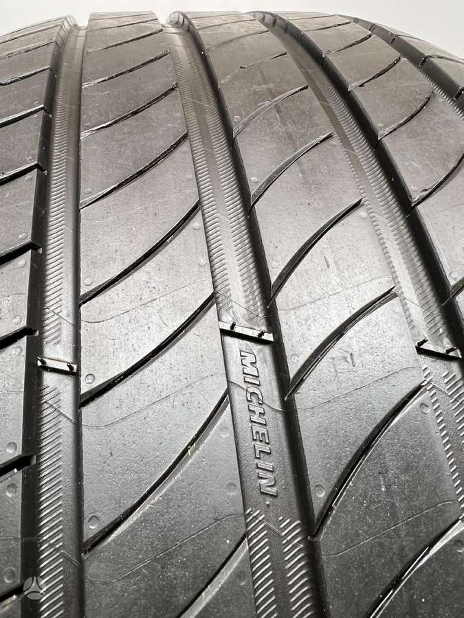 Michelin E•Primacy *MO 2025m, летние 245/40 R20
