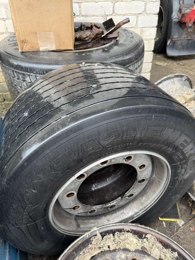 Bridgestone, universalios 455/45 R19,5