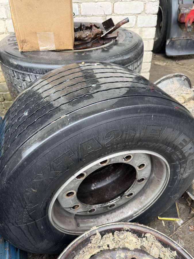 Bridgestone, всесезонные 455/45 R19,5