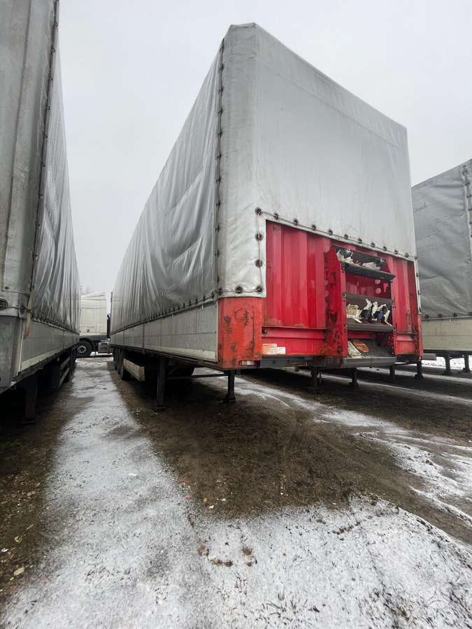 Krone, dropside with tarpaulin