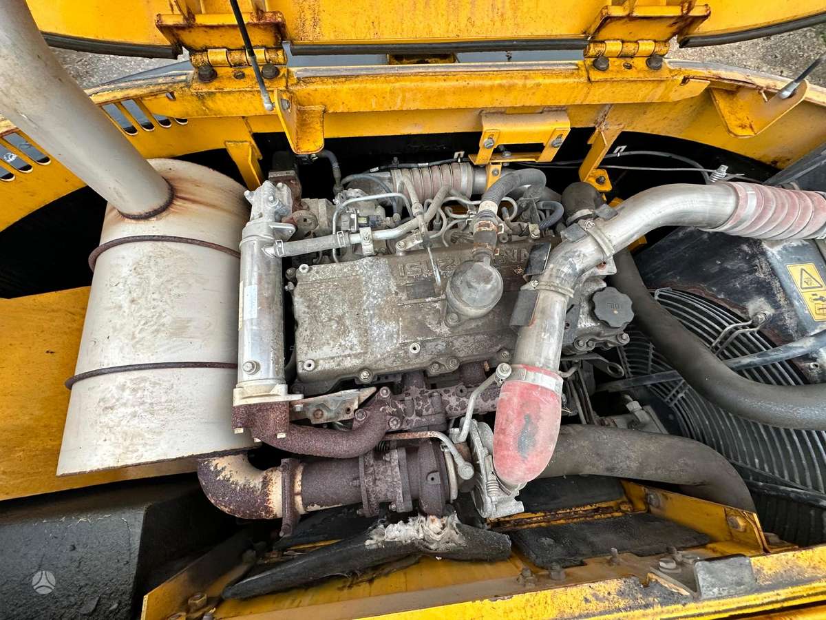 JCB JZ255LC, ekskavatoriai