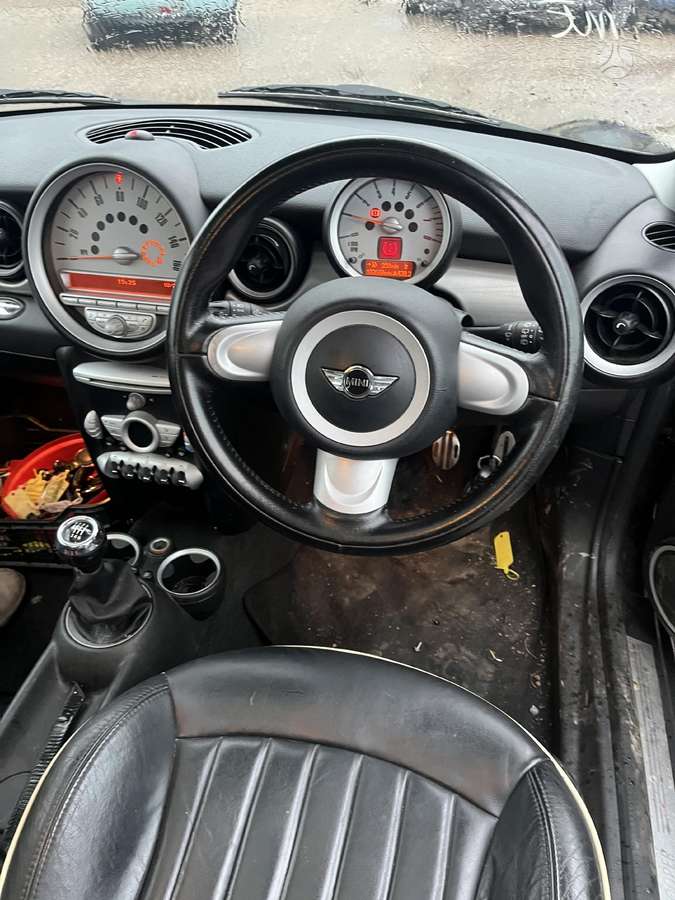 Mini Clubman dalimis