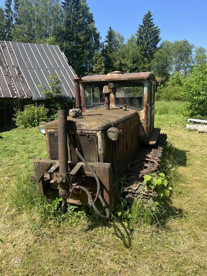 DT 74, tractors