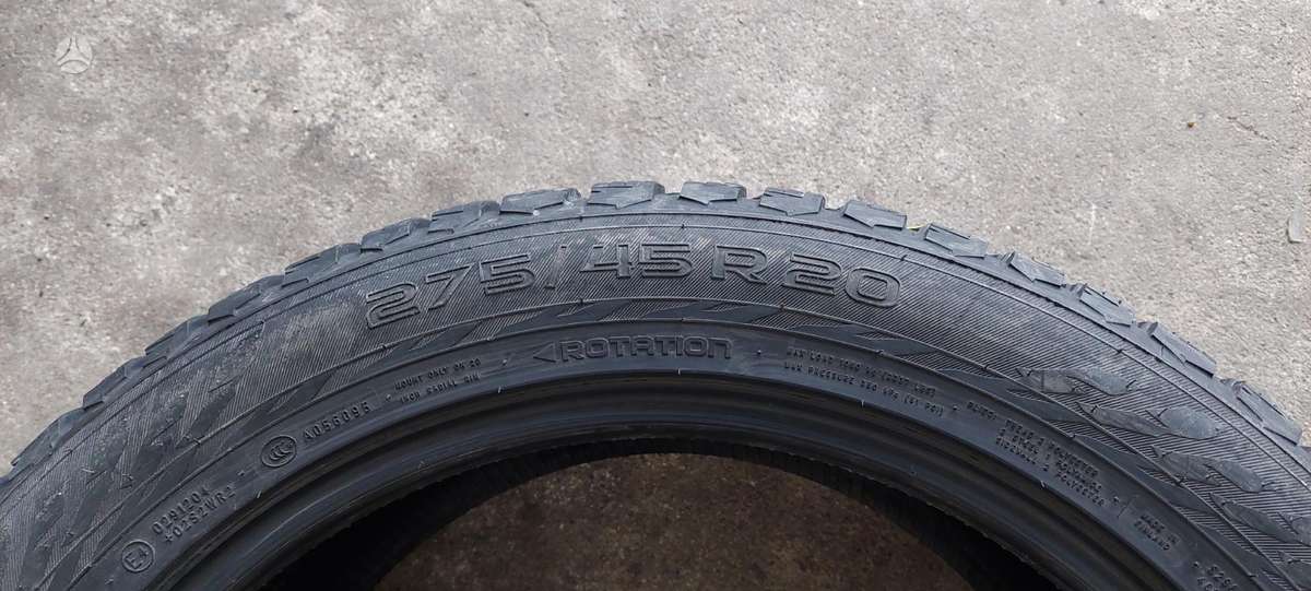 Nokian, зимние 275/45 R20