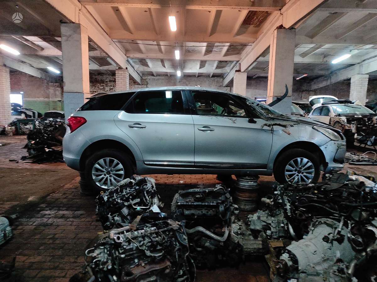 Citroen DS5