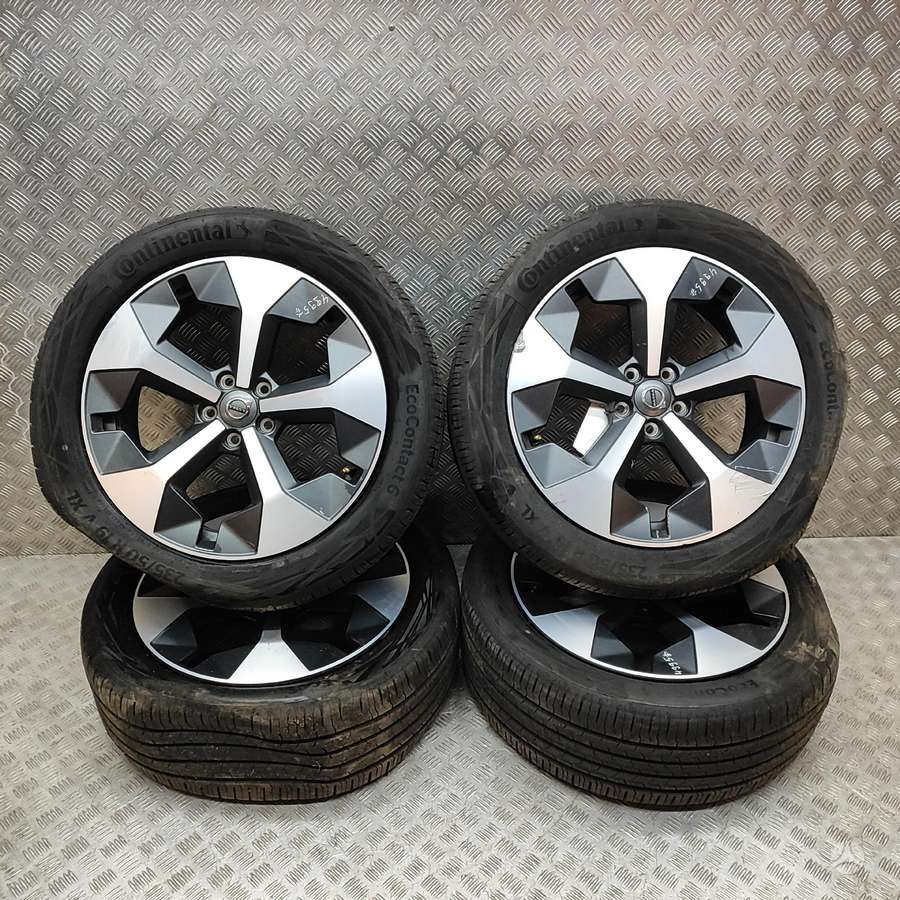 Volvo XC40, lengvojo lydinio, R19
