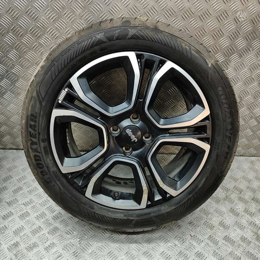 Jeep Avenger, light alloy, R18
