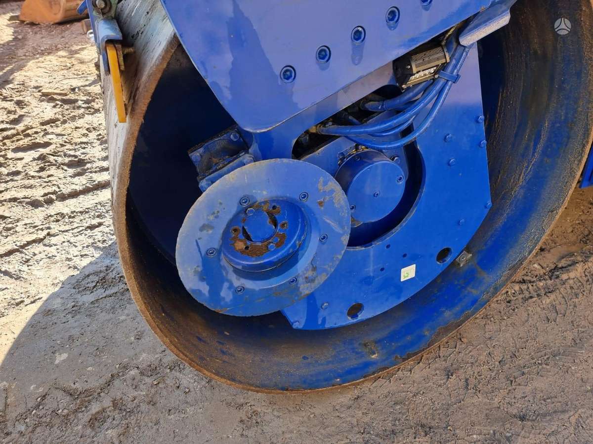 Ammann AV85 - 2, vibrator / compactor