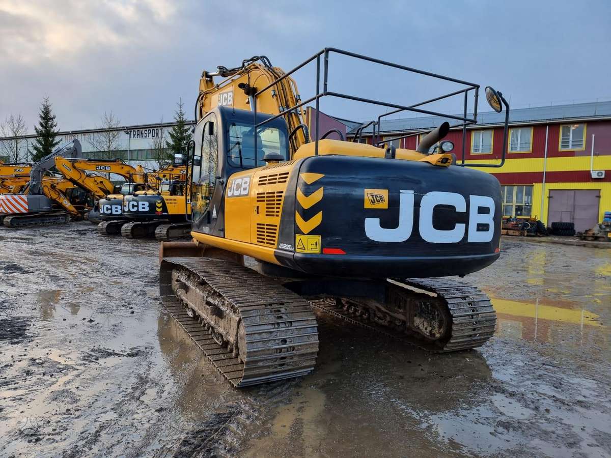 JCB JS220 LC, ekskavatori