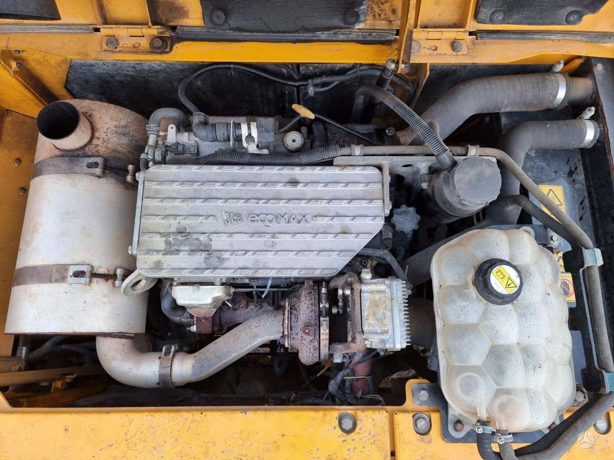 JCB JS220 LC, excavator