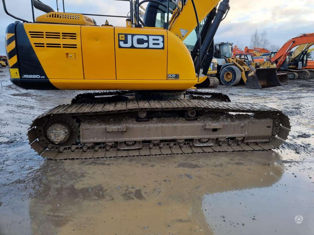 JCB JS220 LC, excavator