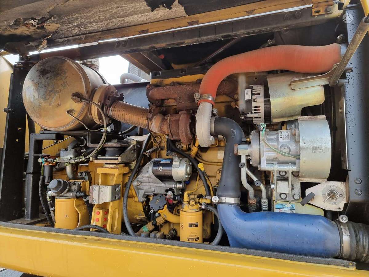 Caterpillar M313 D, экскаваторы
