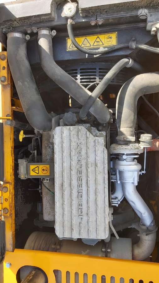 JCB JS130 LC, ekskavatoriai