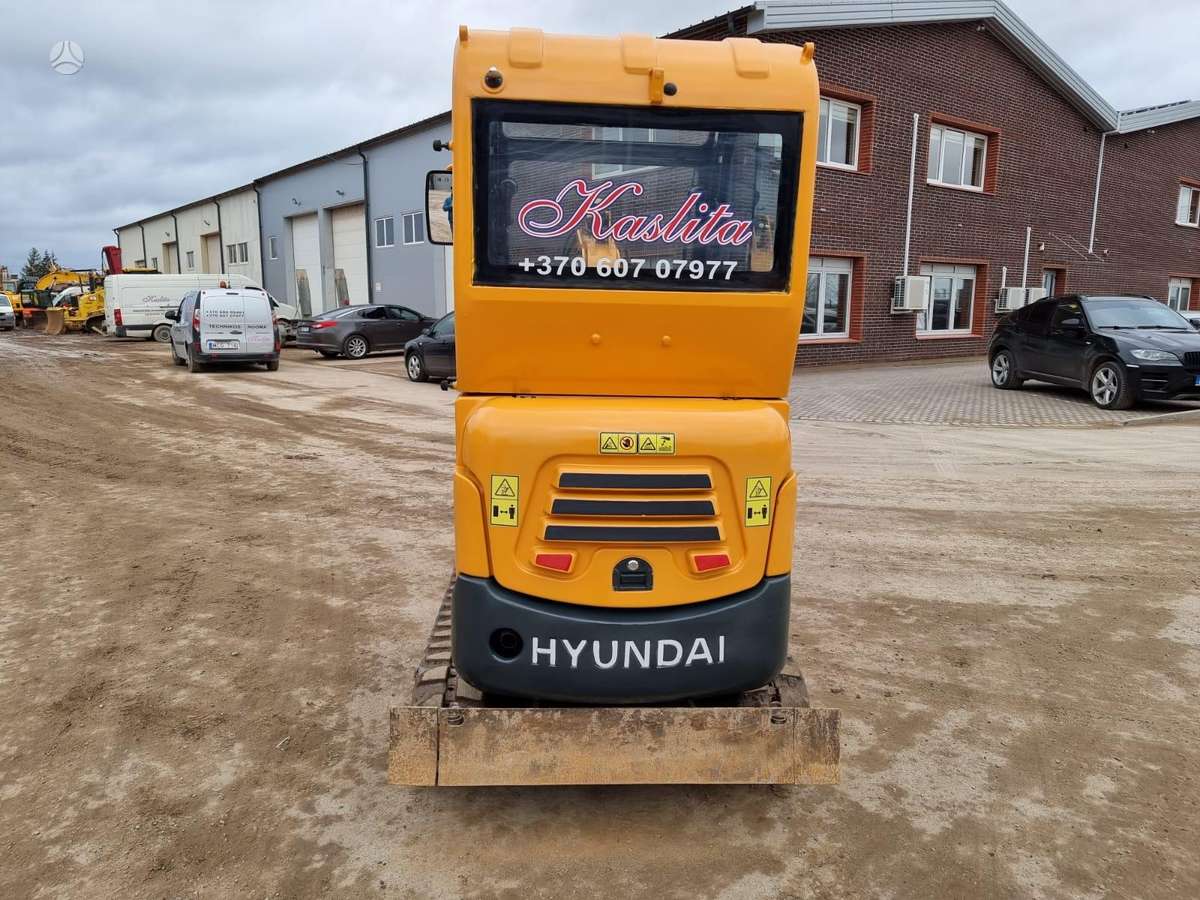 Hyundai R16-9, мини-экскаваторы