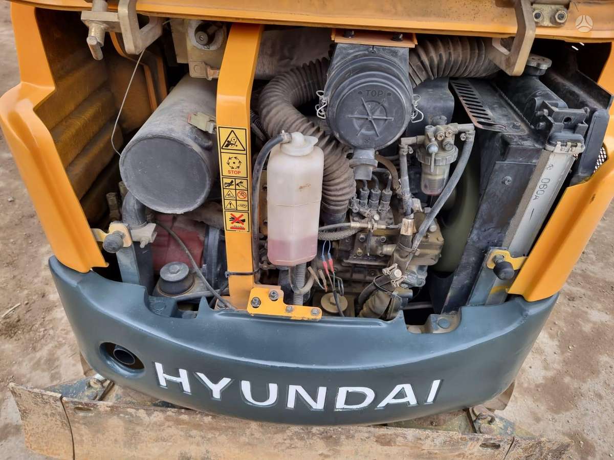 Hyundai R16-9, мини-экскаваторы