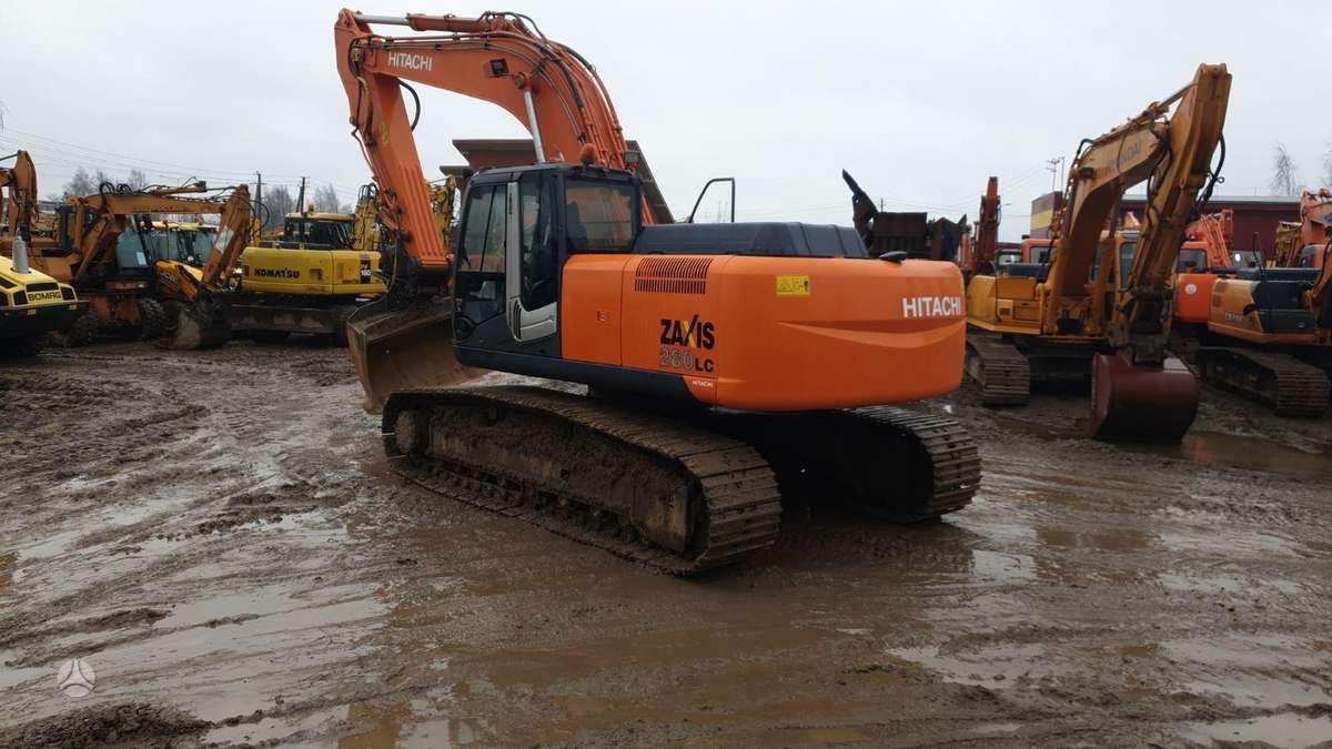 Hitachi ZX280 LC-3, ekskavatoriai