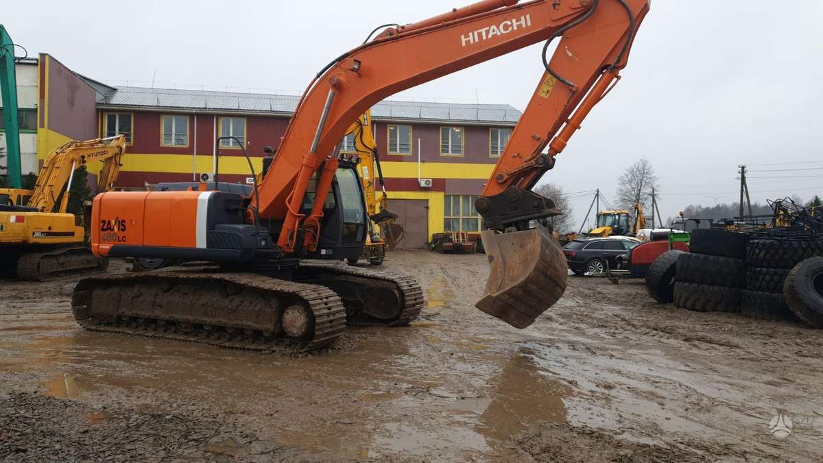 Hitachi ZX280 LC-3, ekskavatoriai
