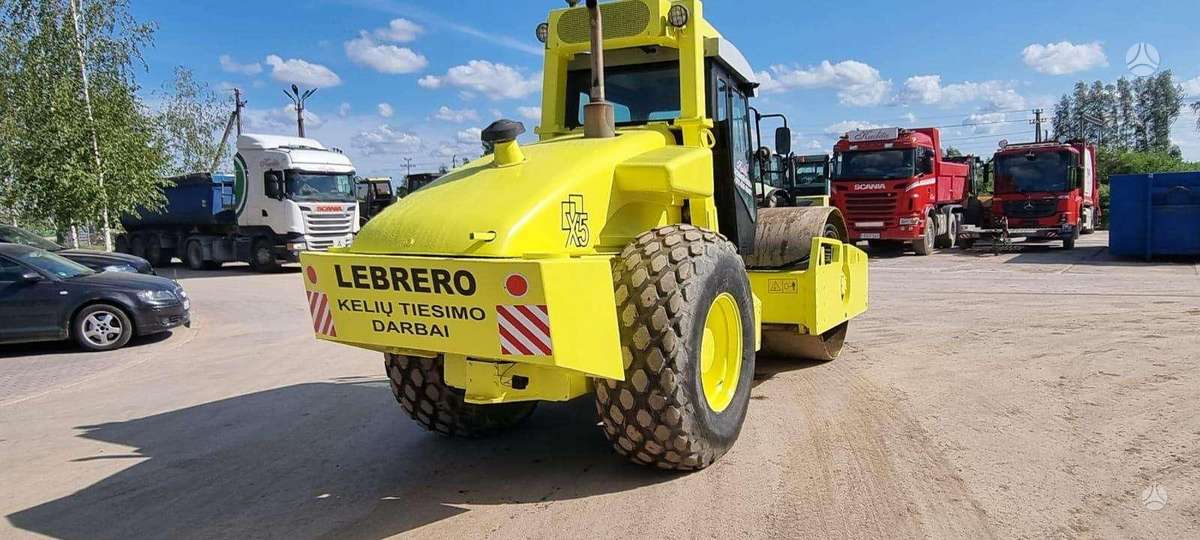 Bomag Lebrero X5, vibrator / compactor