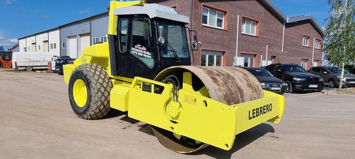 Bomag Lebrero X5, vibrator / compactor