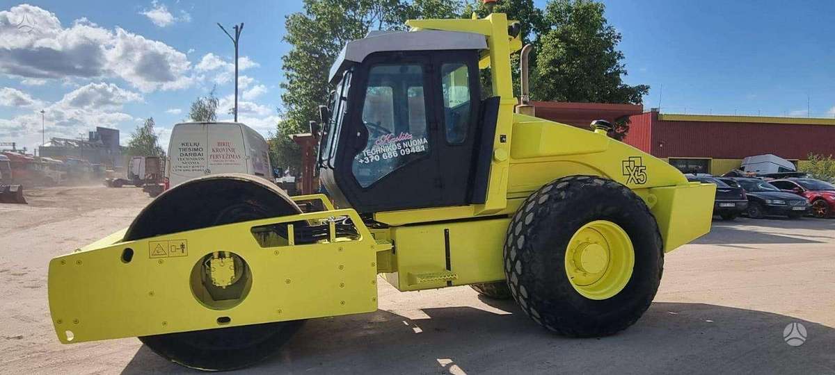 Bomag Lebrero X5, vibrator / compactor