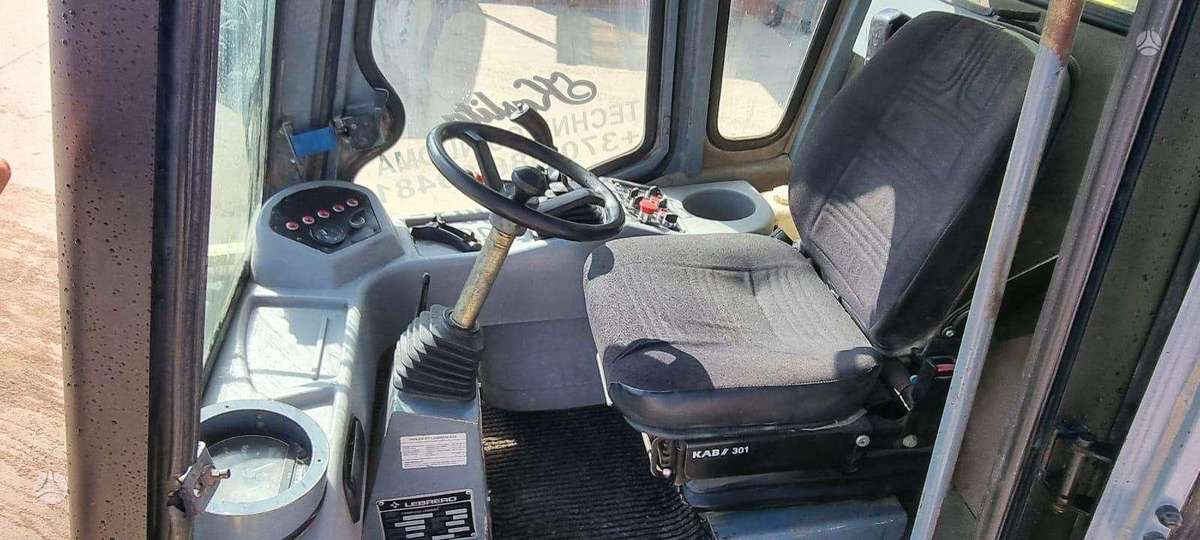 Bomag Lebrero X5, vibrator / compactor
