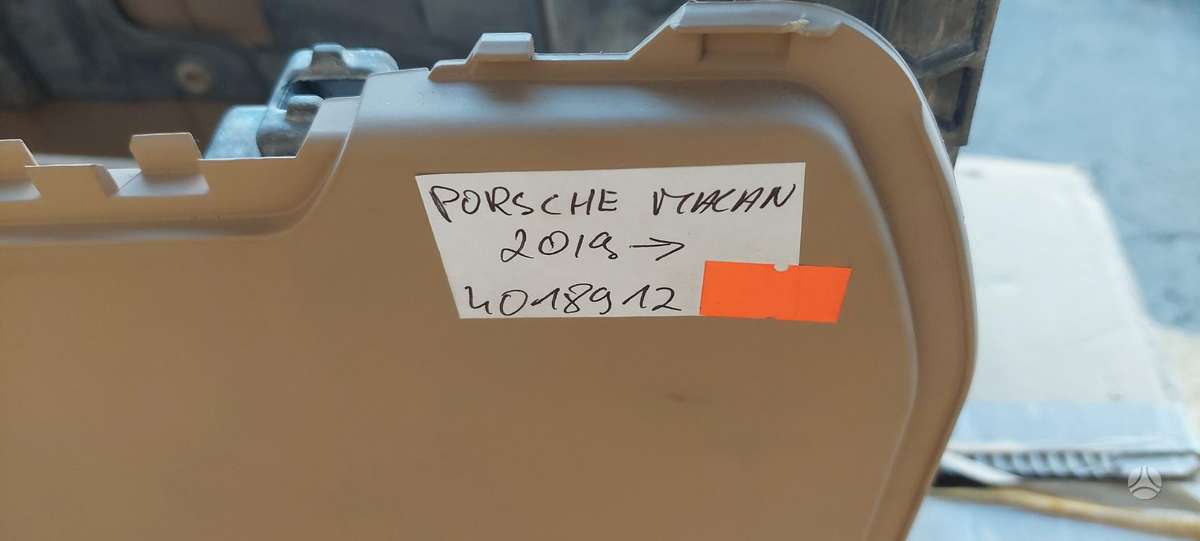 Porsche Macan, 95B863239EH, Cen22652