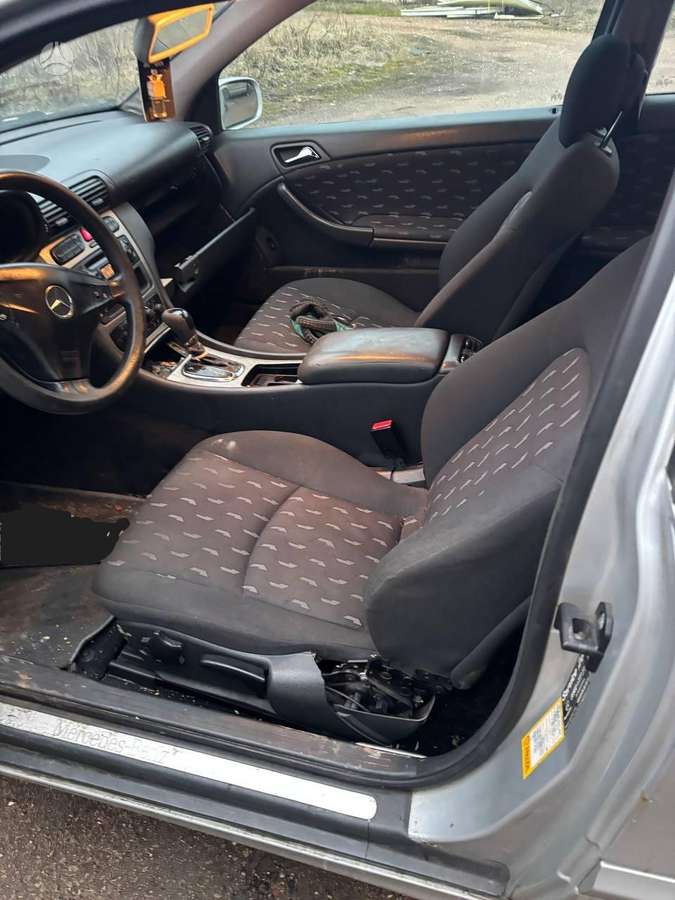 Mercedes-Benz C220 по частям