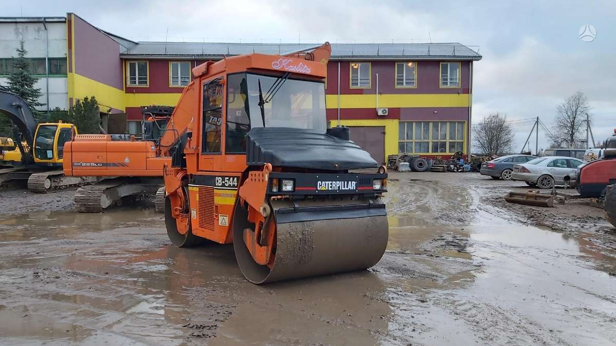 Caterpillar CB544, vibro technika