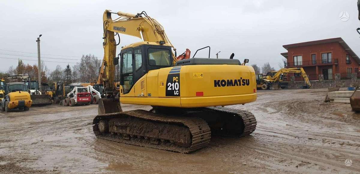 Komatsu PC210 LC-7, экскаваторы